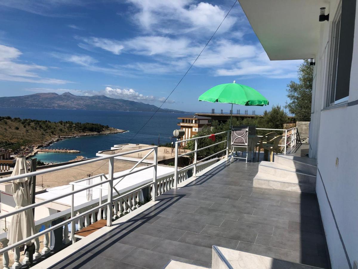 Luigi S Fairyview Apartment ساراندا المظهر الخارجي الصورة