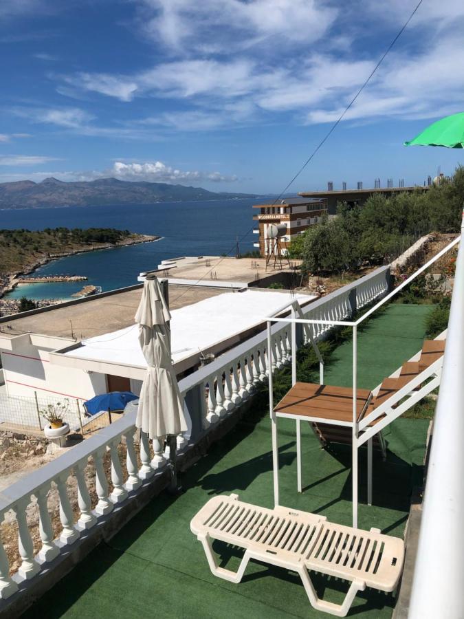 Luigi S Fairyview Apartment ساراندا المظهر الخارجي الصورة