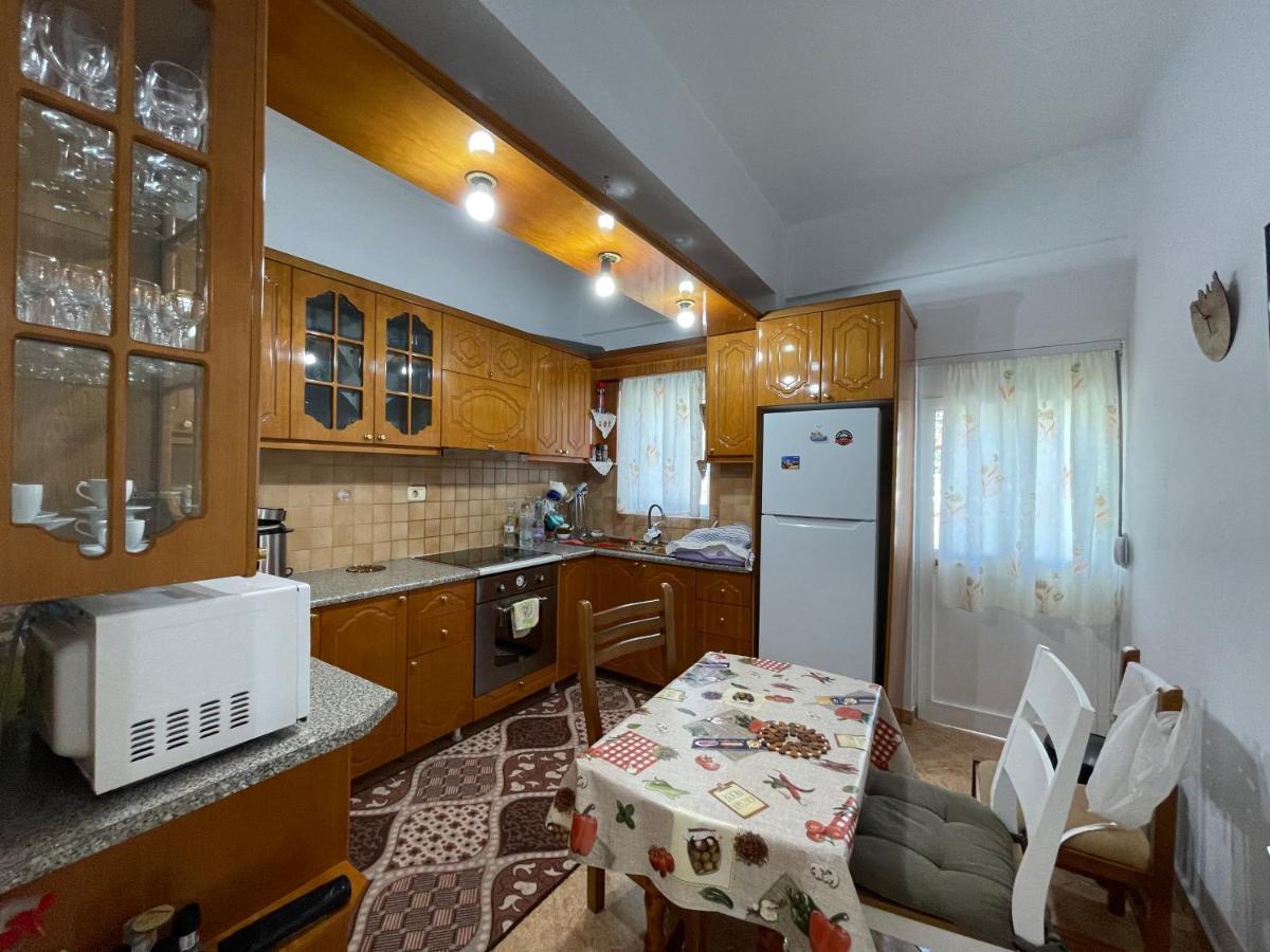 Luigi S Fairyview Apartment ساراندا المظهر الخارجي الصورة